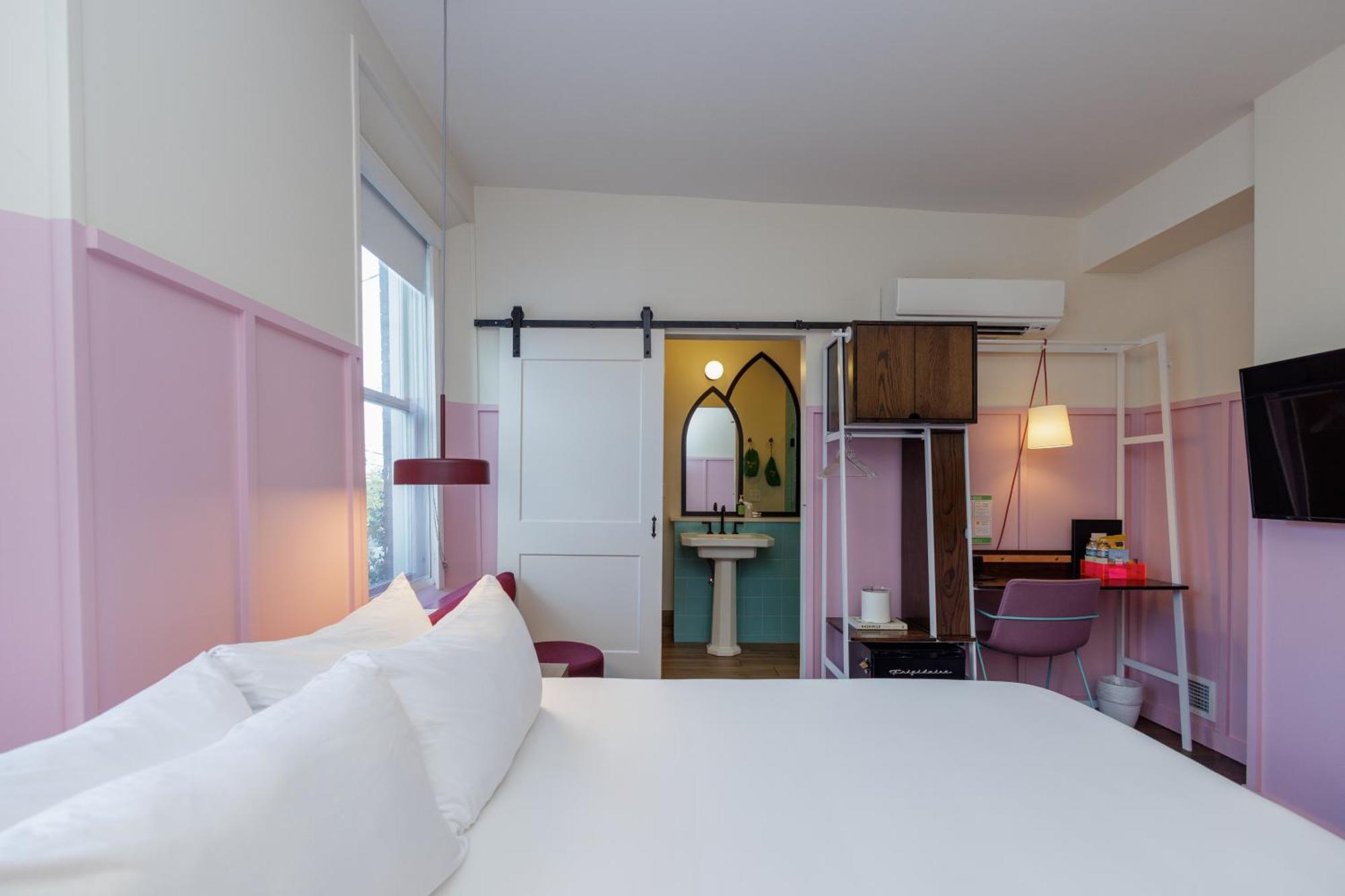 Hotel The Russell Nashville